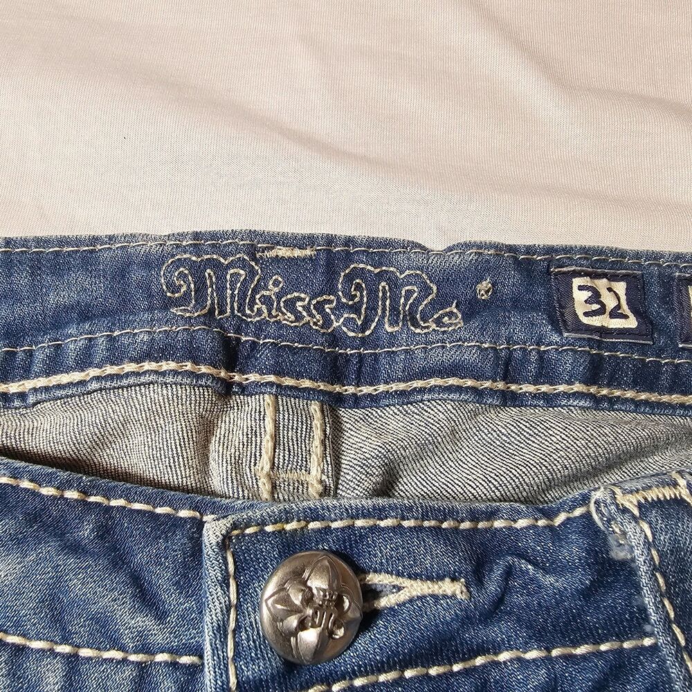 Miss Me Embroidered Boot Cut Jeans - 32x34 - Geometric Aztec Pattern - Picture 14 of 16